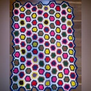 Vintage Granny Crocheted Throw 63 x 45